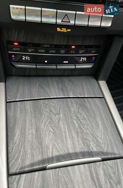 Седан Mercedes-Benz E-Class 2013 в 