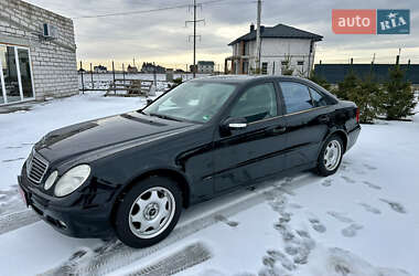 Седан Mercedes-Benz E-Class 2004 в Тернополі