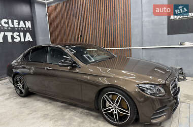 Седан Mercedes-Benz E-Class 2017 в 
