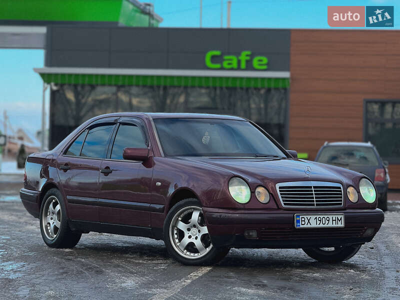 Седан Mercedes-Benz E-Class 1996 в Хмельницком