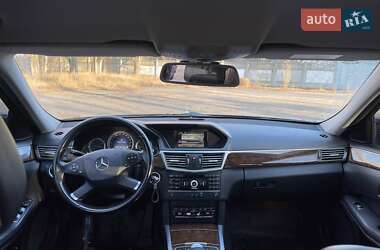 Седан Mercedes-Benz E-Class 2012 в Білгороді-Дністровському