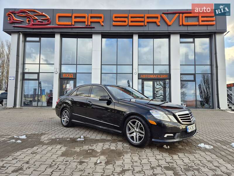 Седан Mercedes-Benz E-Class 2011 в Киеве