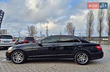 Седан Mercedes-Benz E-Class 2011 в Киеве