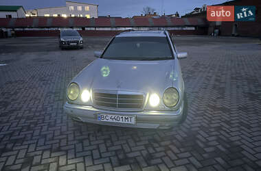 Универсал Mercedes-Benz E-Class 1997 в Самборе