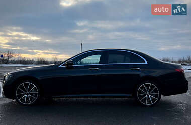 Седан Mercedes-Benz E-Class 2023 в Киеве