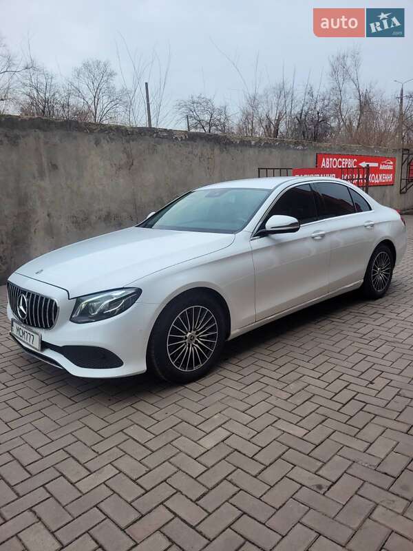 Mercedes-Benz E-Class 2017