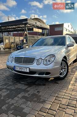 Седан Mercedes-Benz E-Class 2004 в Кривому Розі