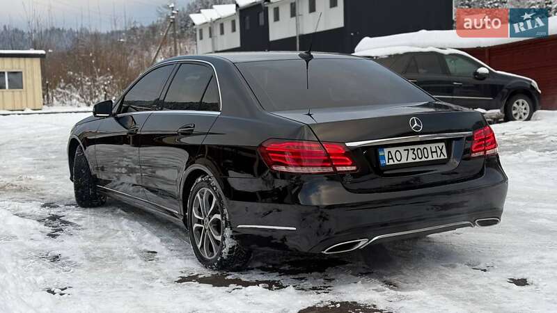 Седан Mercedes-Benz E-Class 2014 в Межгорье
