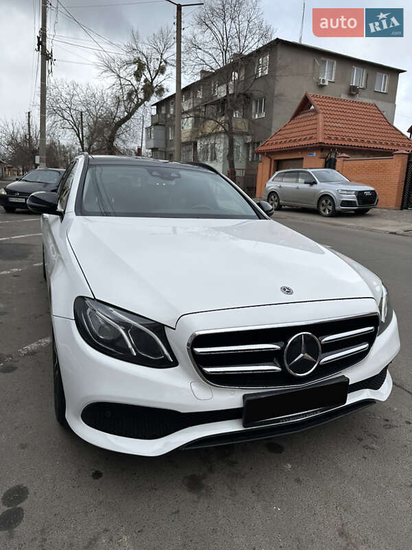 Універсал Mercedes-Benz E-Class 2017 в Ізмаїлі