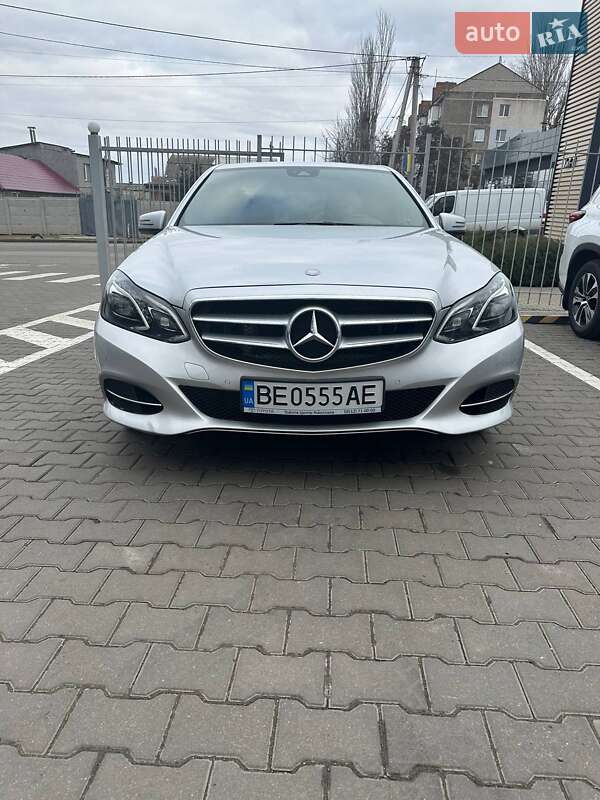 Седан Mercedes-Benz E-Class 2015 в Миколаєві