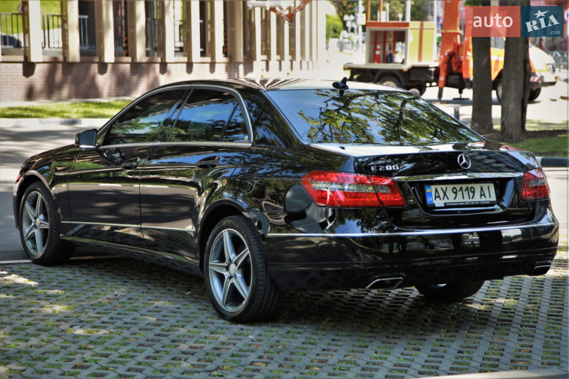 2012 Mercedes-Benz E-klasse - мініатюра 2
