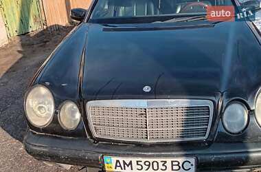 Седан Mercedes-Benz E-Class 2000 в Житомире