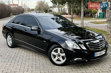 Седан Mercedes-Benz E-Class 2009 в Одессе