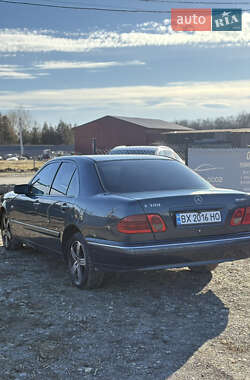 Седан Mercedes-Benz E-Class 1999 в Черновцах