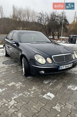 Седан Mercedes-Benz E-Class 2004 в 