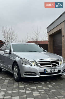 Седан Mercedes-Benz E-Class 2011 в Виноградове