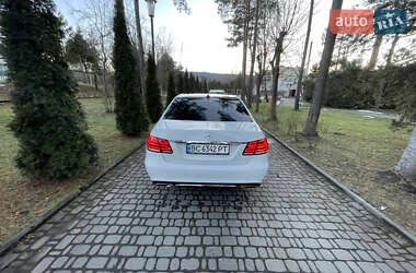 Седан Mercedes-Benz E-Class 2013 в Бориславе