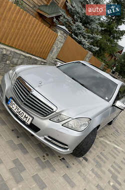 Седан Mercedes-Benz E-Class 2011 в 