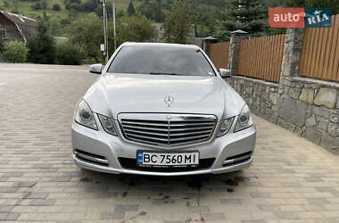 Седан Mercedes-Benz E-Class 2011 в 