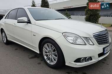 Mercedes-Benz E-Class 2011