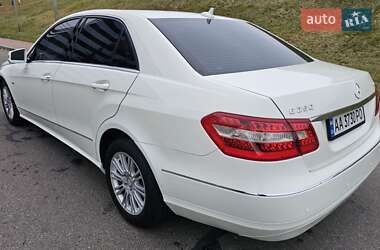 Седан Mercedes-Benz E-Class 2011 в Києві