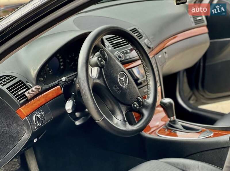 Седан Mercedes-Benz E-Class 2007 в Києві фото 5 Седан Mercedes-Benz E-Class 2007 в Києві