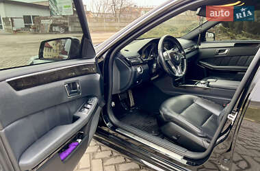 Седан Mercedes-Benz E-Class 2012 в Рівному