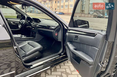 Седан Mercedes-Benz E-Class 2012 в Рівному