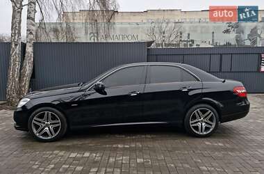 Mercedes-Benz E-Class 2011