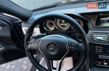 Седан Mercedes-Benz E-Class 2015 в 