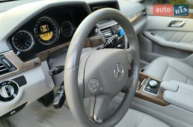 Седан Mercedes-Benz E-Class 2012 в 