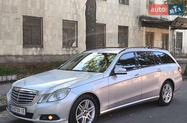 Mercedes-Benz E-Class 2010