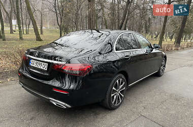 Седан Mercedes-Benz E-Class 2020 в Киеве