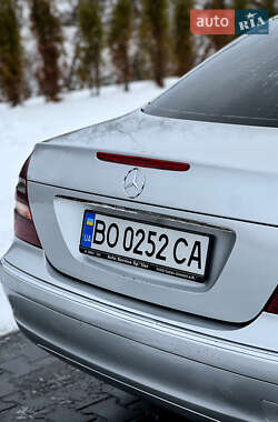 Седан Mercedes-Benz E-Class 2003 в Тернополі