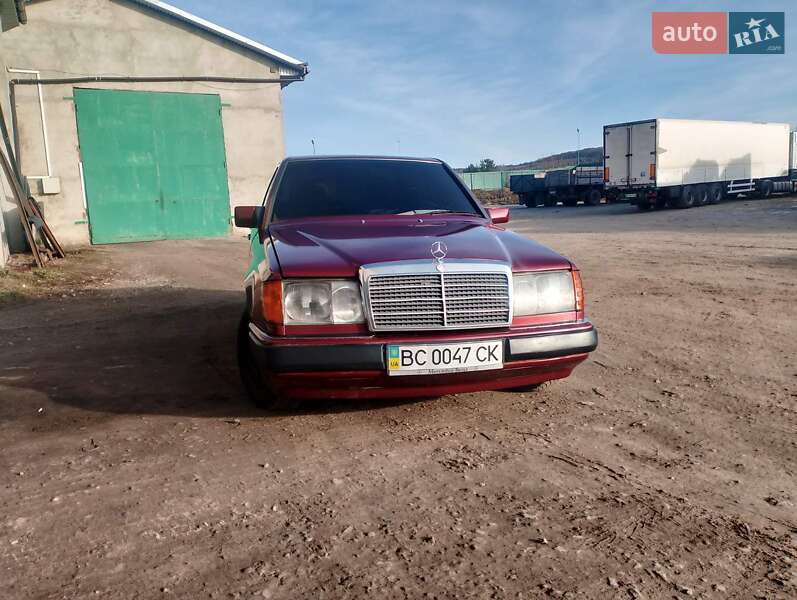 Mercedes-Benz E-Class 1990