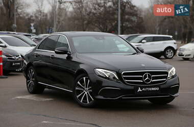 Седан Mercedes-Benz E-Class 2019 в 