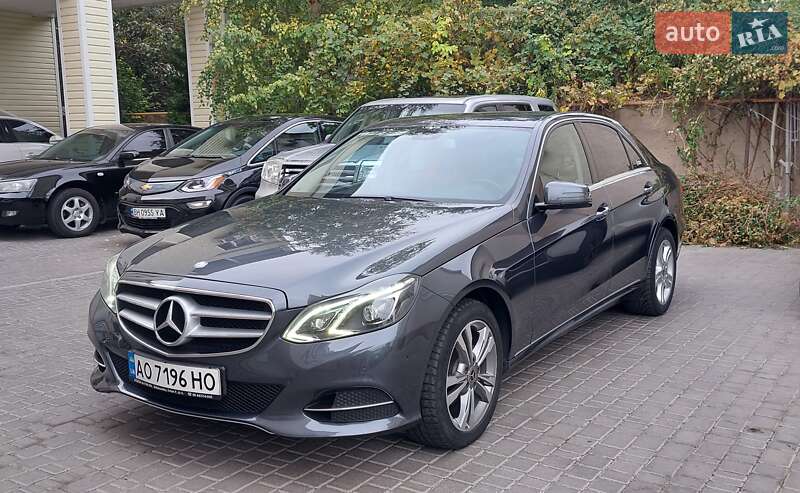 Седан Mercedes-Benz E-Class 2014 в Одессе