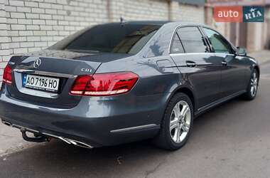 Седан Mercedes-Benz E-Class 2014 в 
