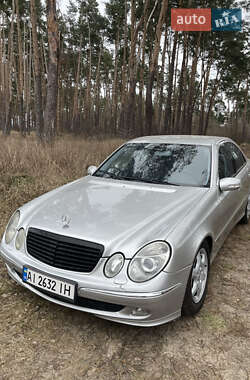 Седан Mercedes-Benz E-Class 2005 в Києві