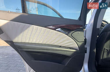 Седан Mercedes-Benz E-Class 2002 в 