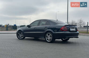 Седан Mercedes-Benz E-Class 2003 в 