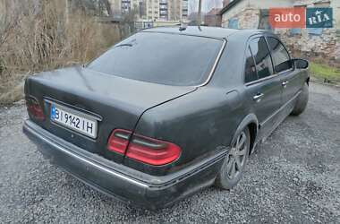 Седан Mercedes-Benz E-Class 1999 в Миргороде