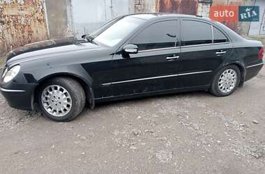 Седан Mercedes-Benz E-Class 2003 в 