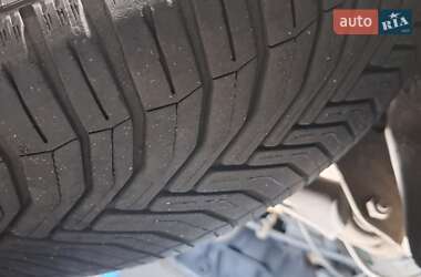 Седан Mercedes-Benz E-Class 2000 в 