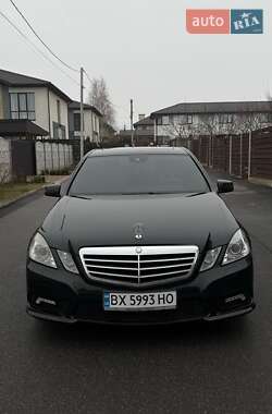 Седан Mercedes-Benz E-Class 2010 в 