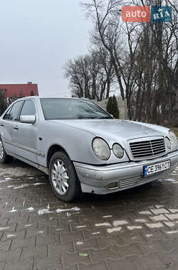 Седан Mercedes-Benz E-Class 1998 в Чернівцях