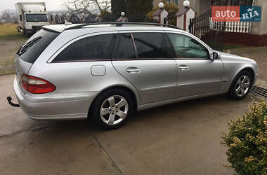 Универсал Mercedes-Benz E-Class 2004 в 