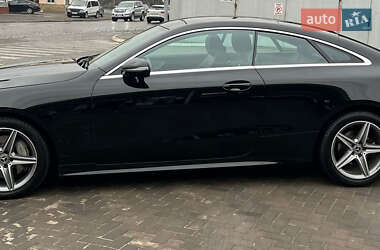 Купе Mercedes-Benz E-Class 2017 в 