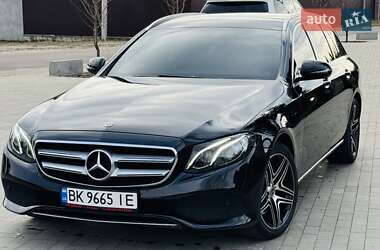 Mercedes-Benz E-Class 2017 Mercedes-Benz E-Class 2017