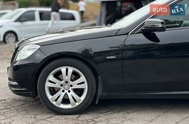 Седан Mercedes-Benz E-Class 2011 в 